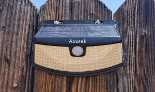 IT’S BACK! Outdoor Solar Motion Lights 4-Count Only $8.49 on Amazon ($2.12 Each!)