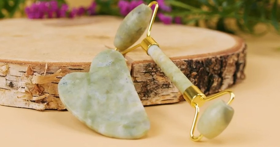 jade roller and gua sha facial tools
