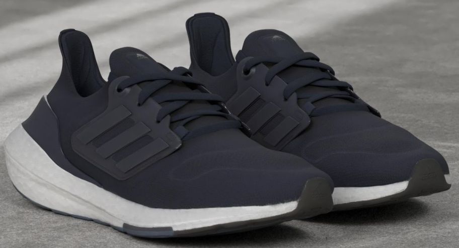 Adidas Ultraboost 22 Women's Shoes 2 in blue