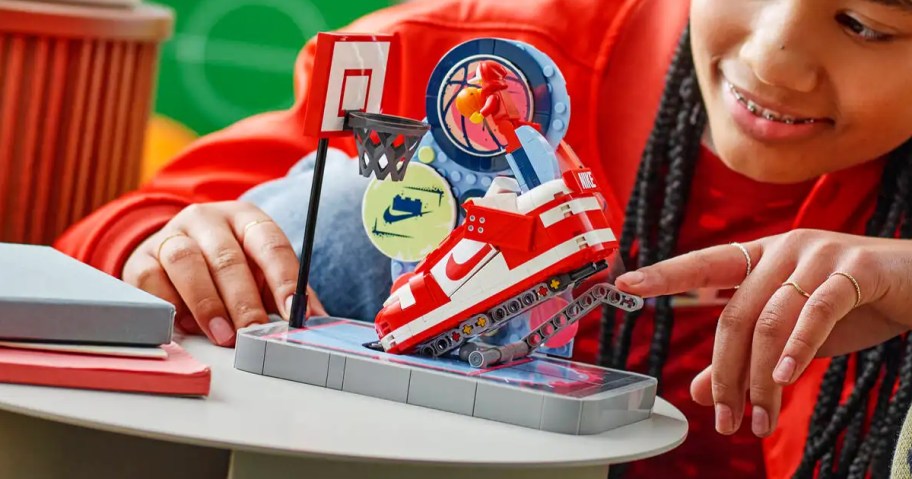 LEGO Nike Dunk Trickshot