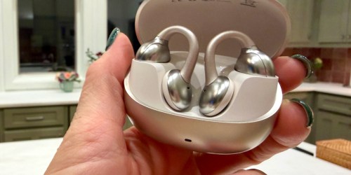 We’re in Love With These Viral Earbuds & They’re JUST $15.49 on Amazon