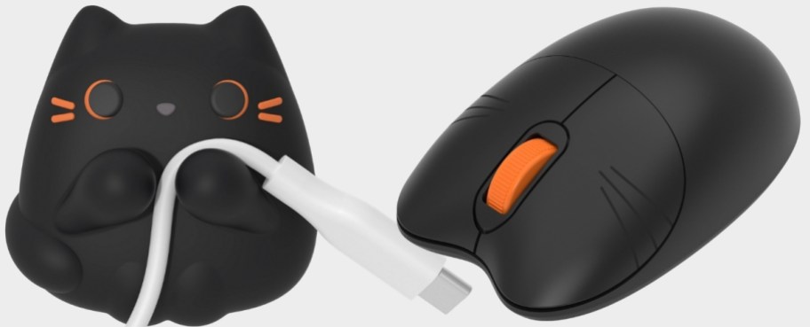 black cat cord keepr and mouse