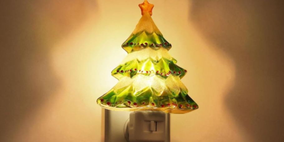 50% Off Christmas Night Lights on Amazon | Prices from $9.99!