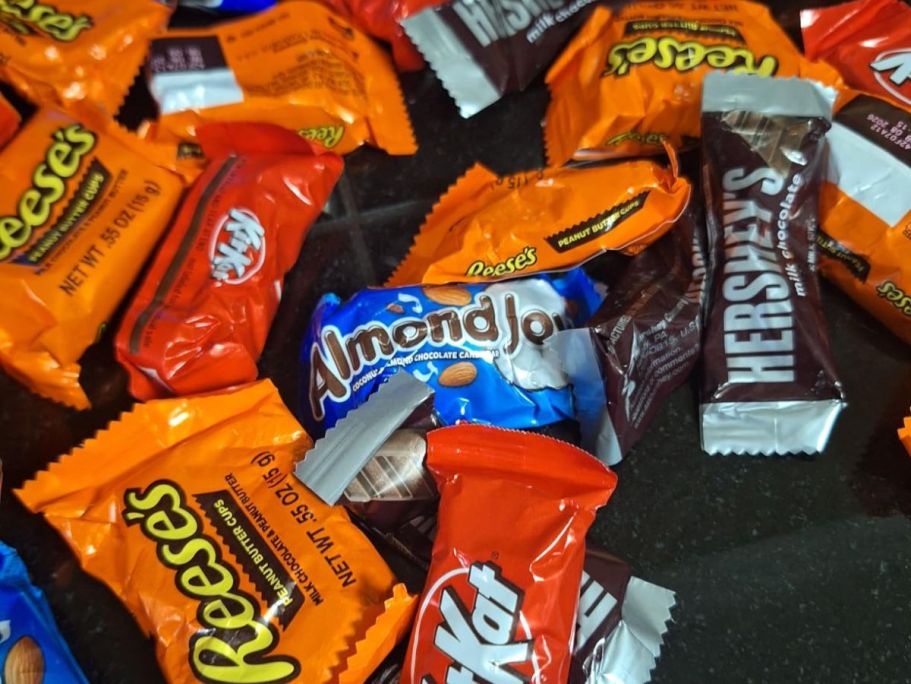 Party-Size Hershey Assorted Candy Bag Just $10 on Amazon + More Candy Deals