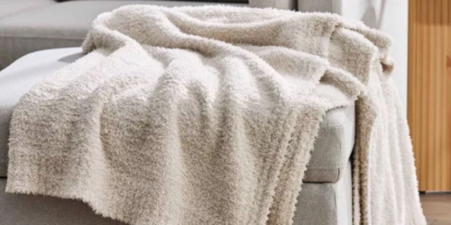 King & Queen-Size Cozy Blankets Just $19.97 on Walmart.com