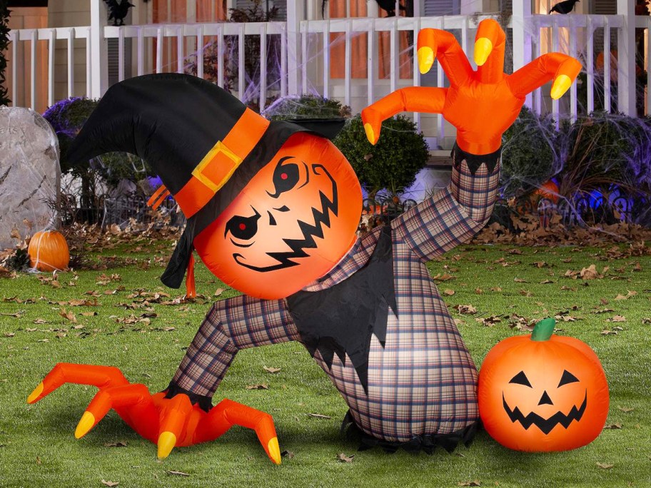 Ground Breaker Scarecrow Inflatable in front yard