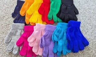 Kids Gloves 12-Pack Just $7 on Amazon (Only 58¢ Per Pair)