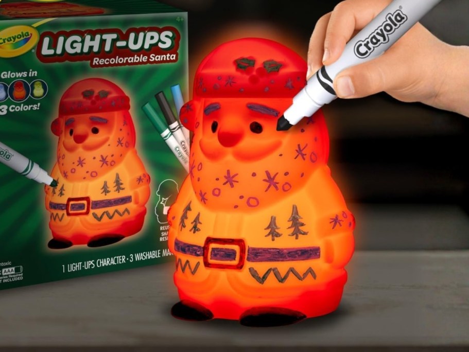 Crayola Holiday Light-Ups from $6.50 on Amazon | Includes 3 Washable Markers!