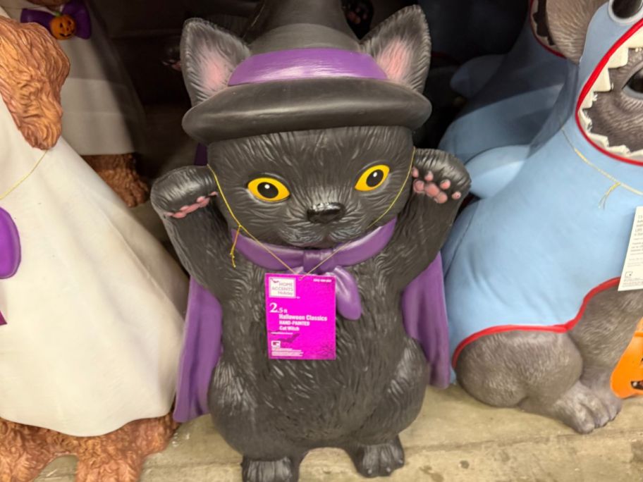 Home Accents Holiday Halloween Bewitched Cat Greeter