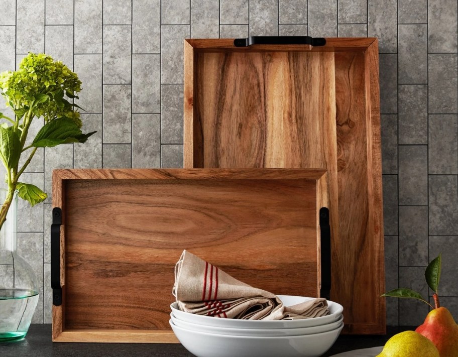 2 acacia wood serving trays