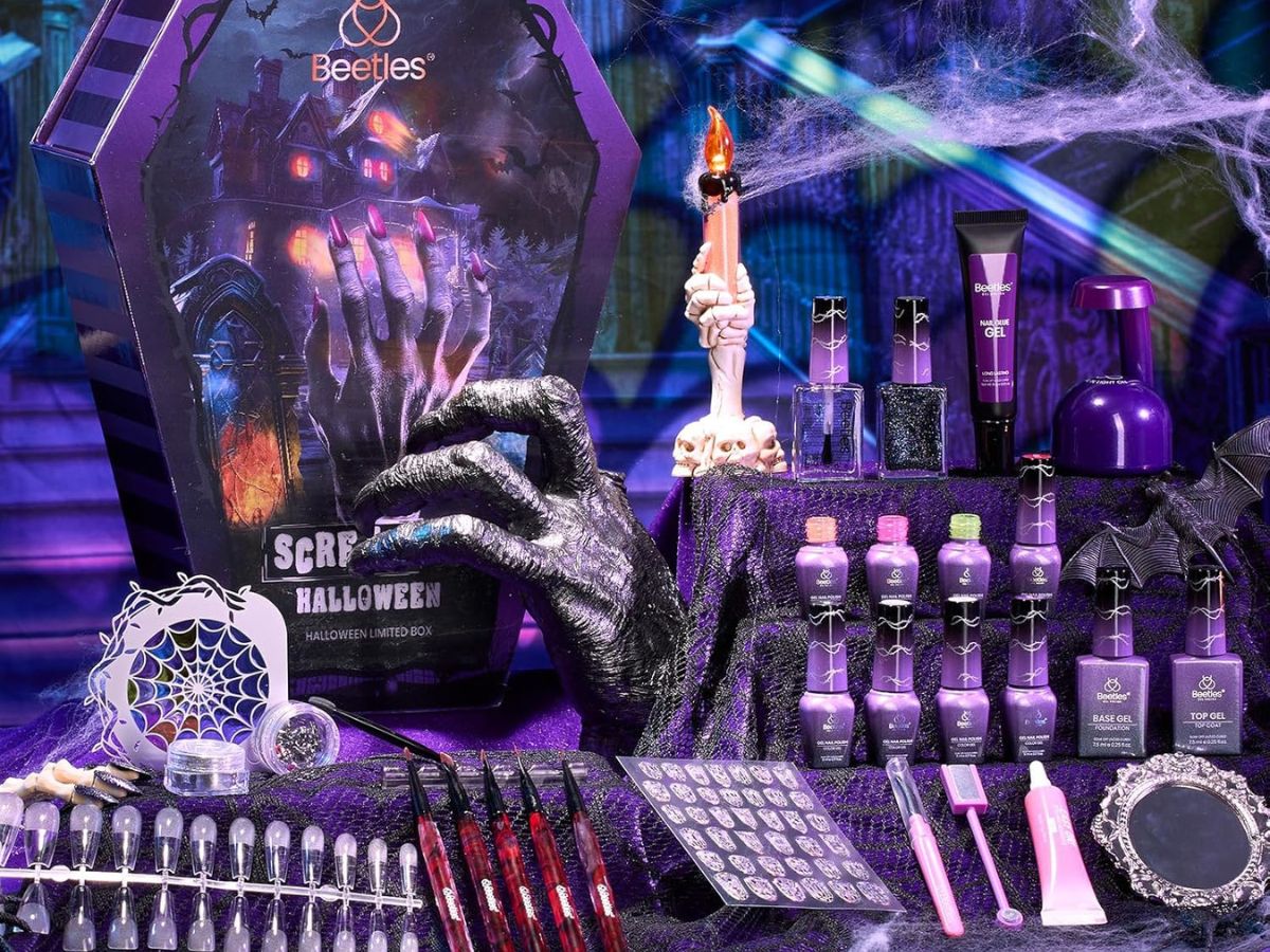 $50 Off HUGE Beetles Gel Polish Halloween Limited Box – Includes UV Lamp, Nail Art & More
