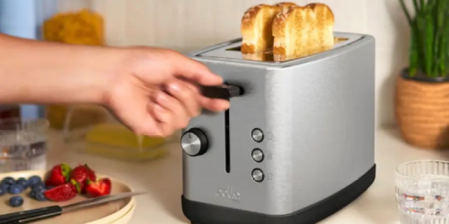 Bella Toaster Just $14.99 Shipped on BestBuy.com (Reg. $50) – Today Only