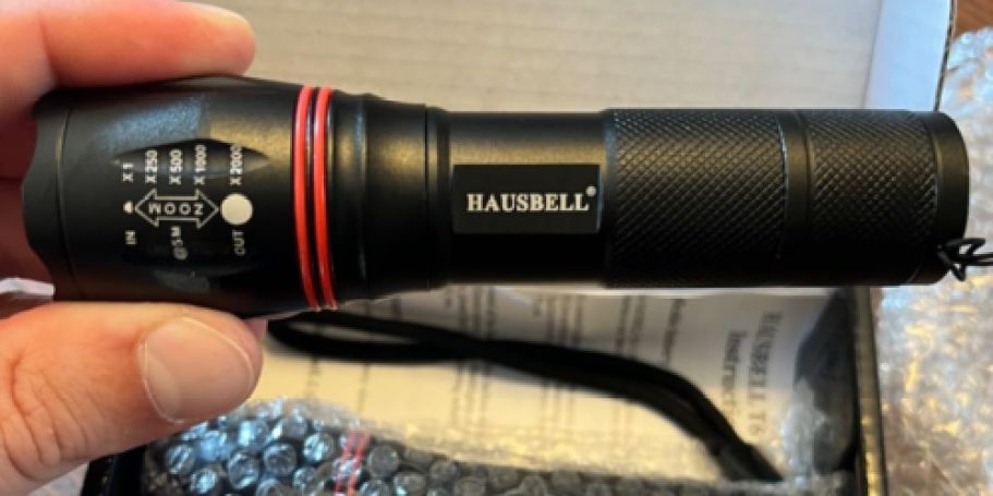 TWO LED Flashlights Just $6.99 on Amazon (Only $3.50 Each!)