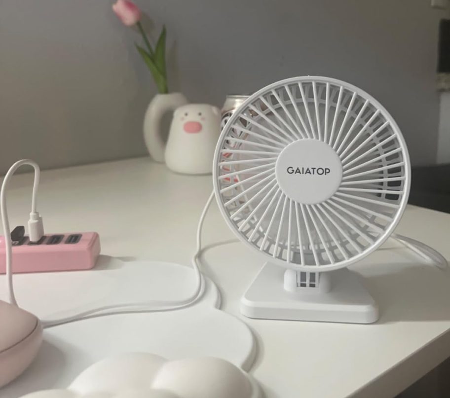 gaiatop white desktop fan on desk 