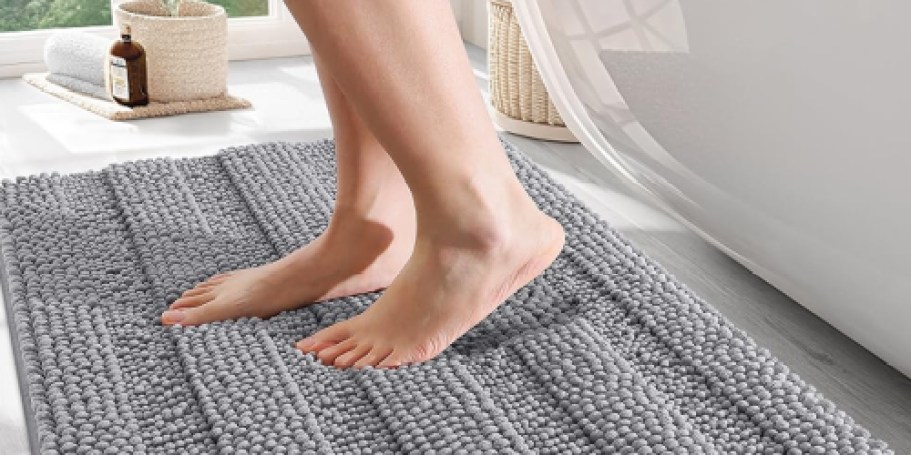 Thick Bath Mat Just $8.98 on Amazon (Reg. $15)