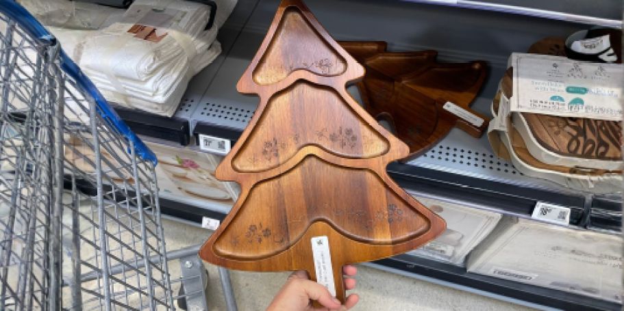 New Pioneer Woman Christmas Dinnerware at Walmart