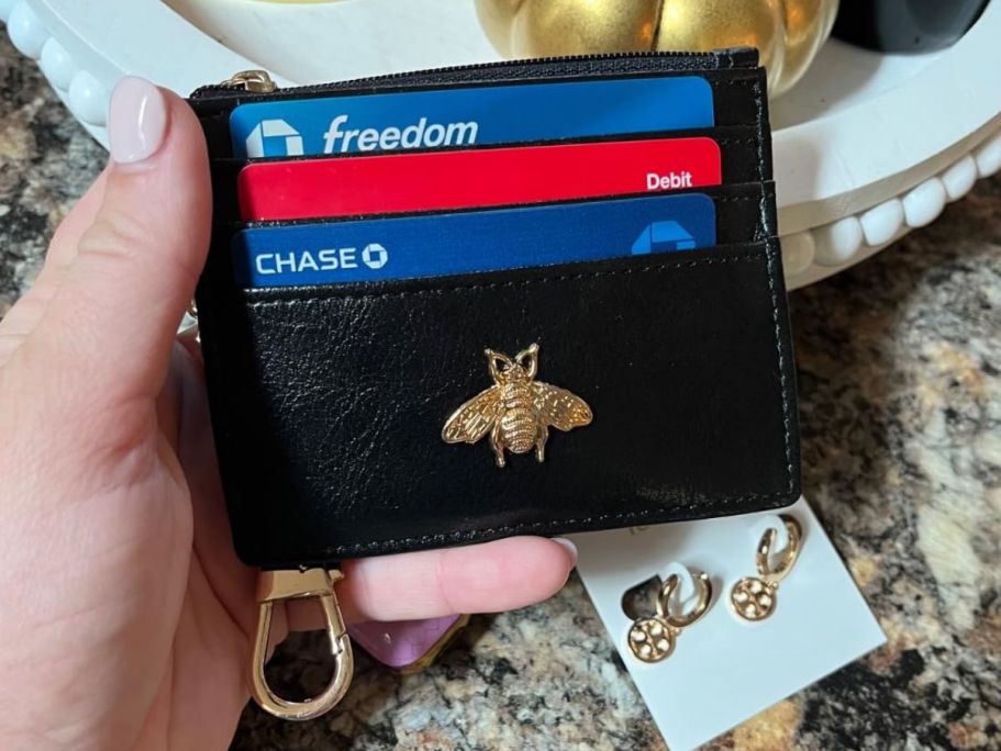 Card Holder Keychain Wallet from $4.96 Shipped for Amazon Prime Members (Reg. $9)