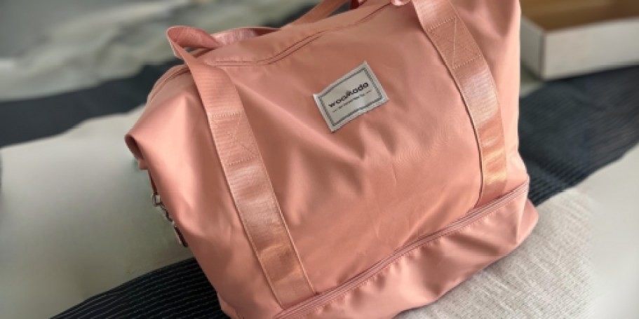 Weekender Bag 2-Piece Set from $16.99 on Amazon (Reg. $40)