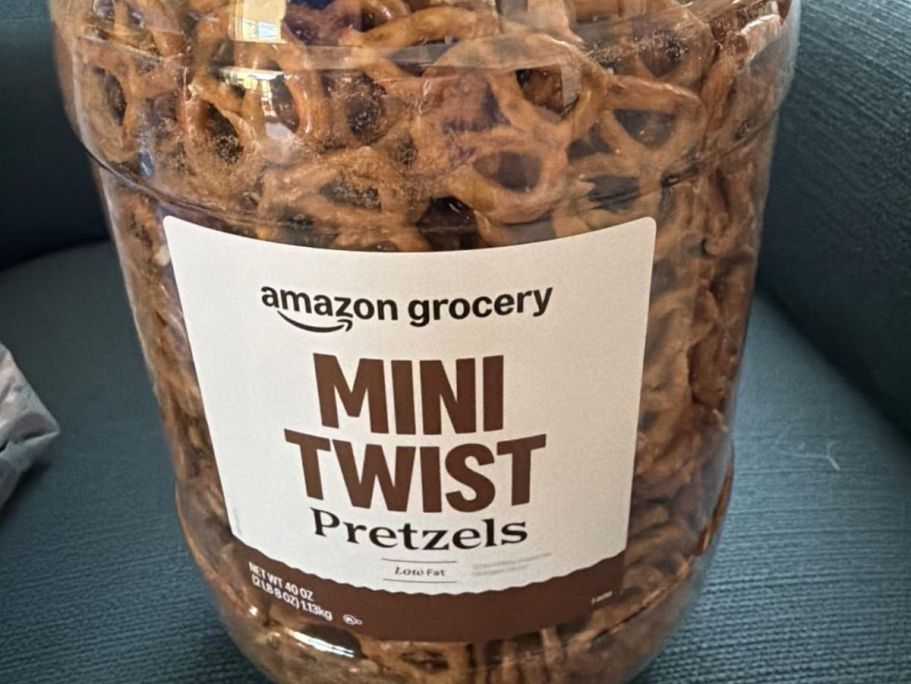 Amazon Pretzel Tubs Only $6 Shipped (Mini Twists & Peanut Butter-Filled)