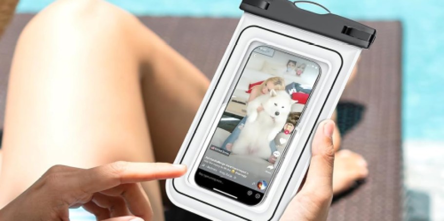 Waterproof Phone Pouch 2-Pack Just $4.49 on Amazon