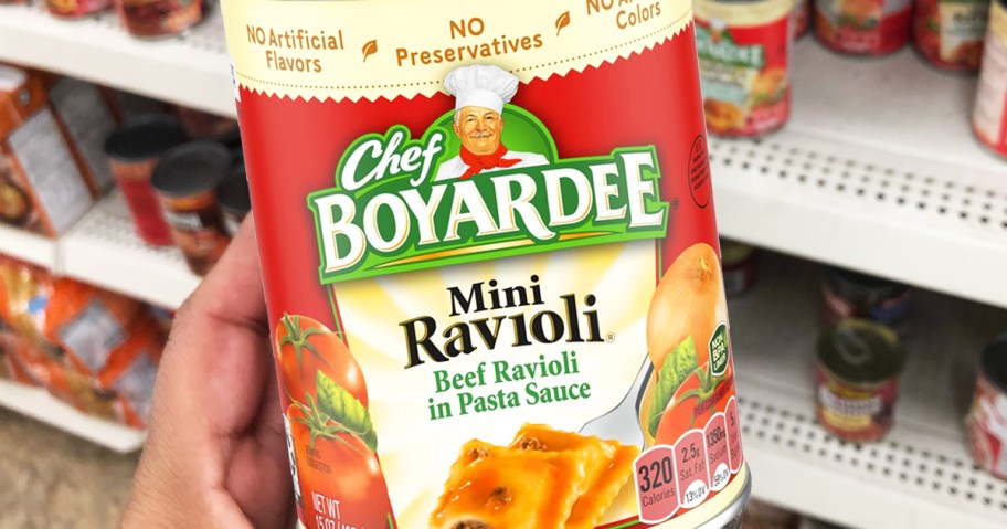 hand holding a can of Chef Boyardee Mini Beef Ravioli