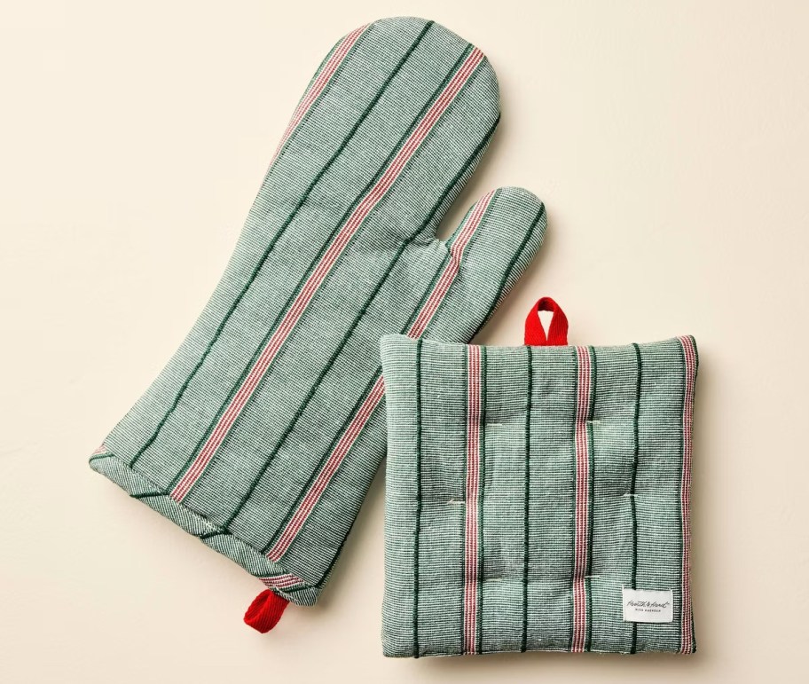 green and red stripe oven mitts