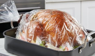 Reynolds Oven Roasting Bags 2-Pack Just $2.50 Shipped on Amazon