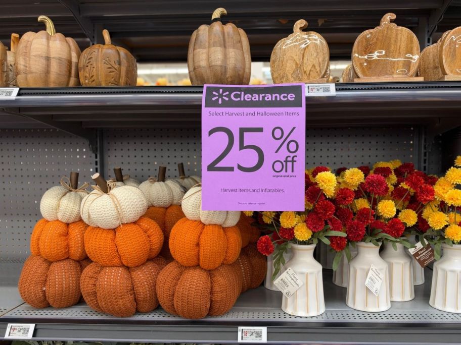Way to Celebrate Fall Decor at Walmart with a 25% off clearance sign
