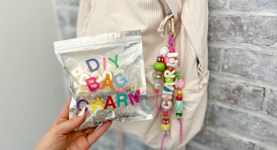 15 Cool & Trendy Gifts for Tween Girls (All Under $40)