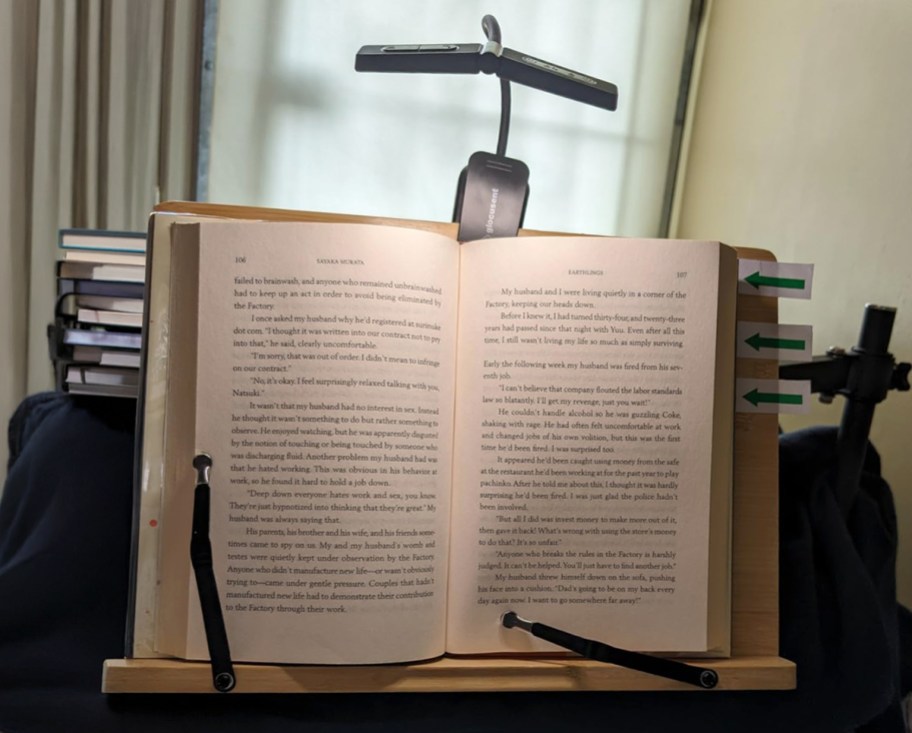 glocusent book light