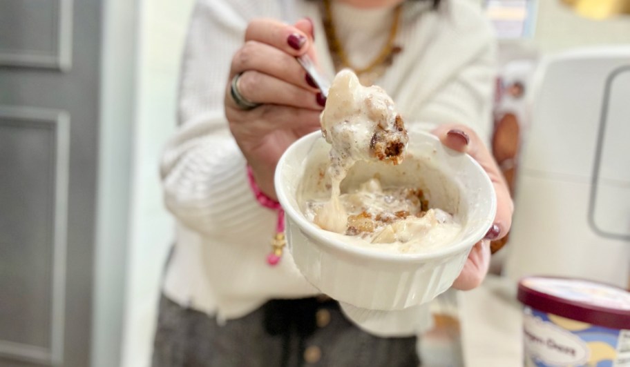 melted oatmeal cream pie with apple filling