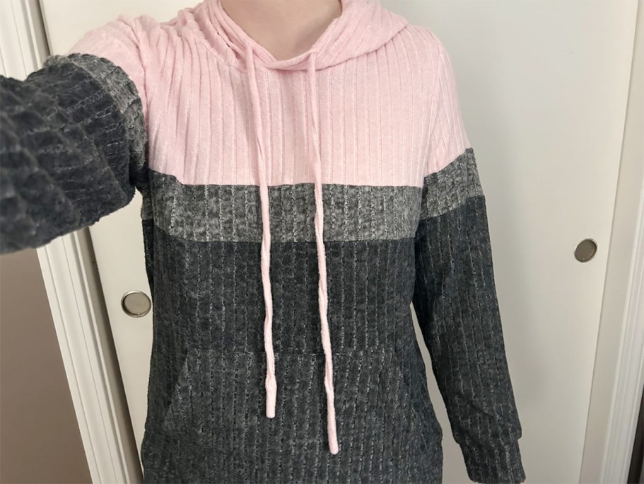 Women’s Hoodies from $9.93 on Amazon (Perfect for Fall)
