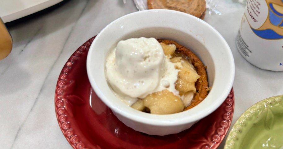 oatmeal cream pie melted with apple filling and ice cream 