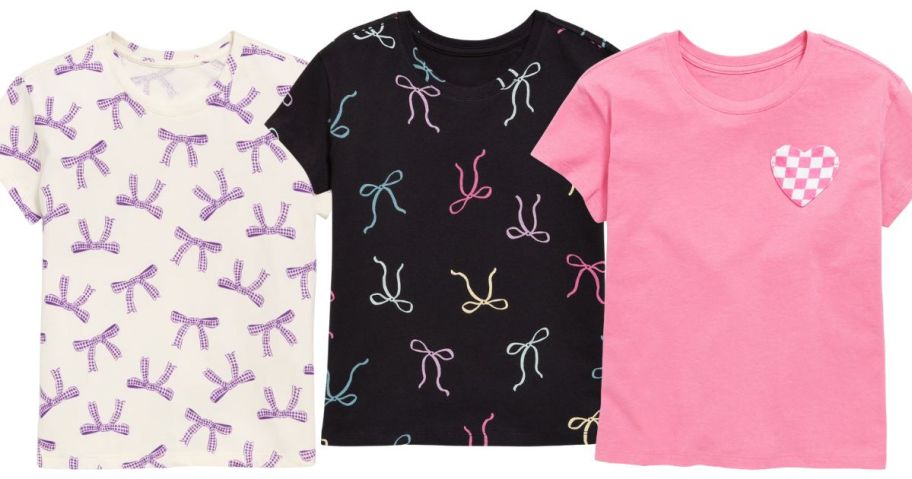 three girls old navy tees