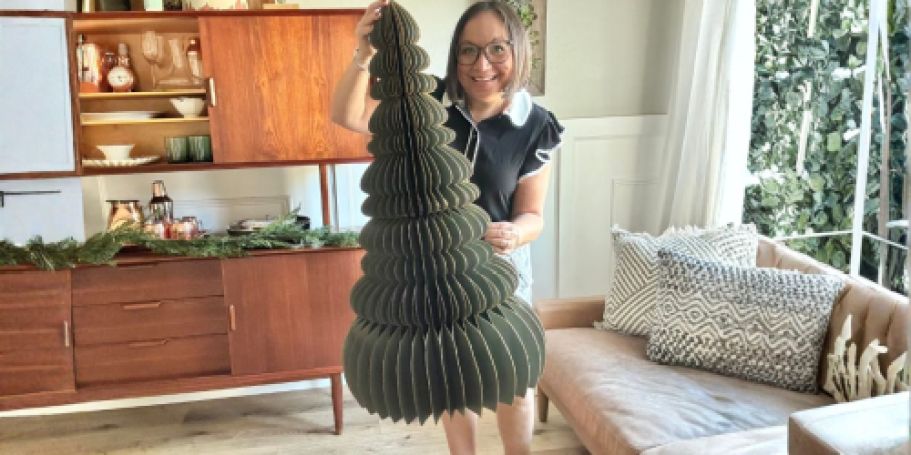 These Pretty Paper Trees Are Our Favorite Christmas Decoration!