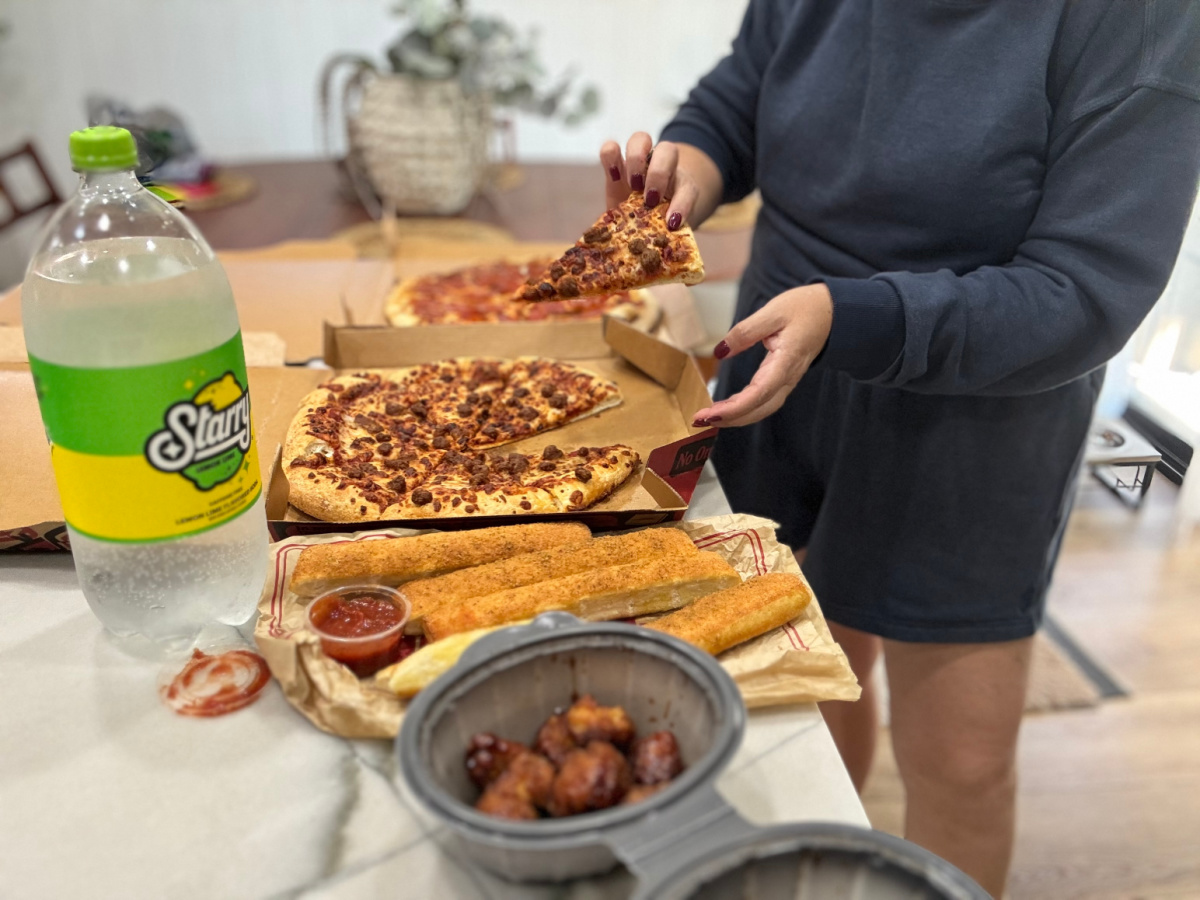 Pizza Hut Big Dinner Box is Back! Feed Your Family from $19.99