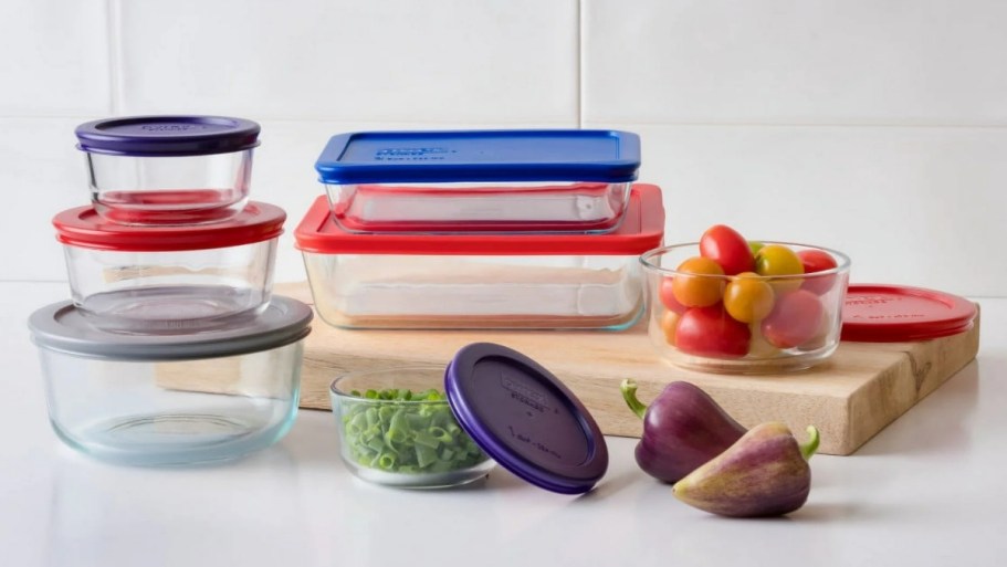 Pyrex 14-Piece Glass Storage Set Only $20.97 on Walmart.com (Regularly $40)