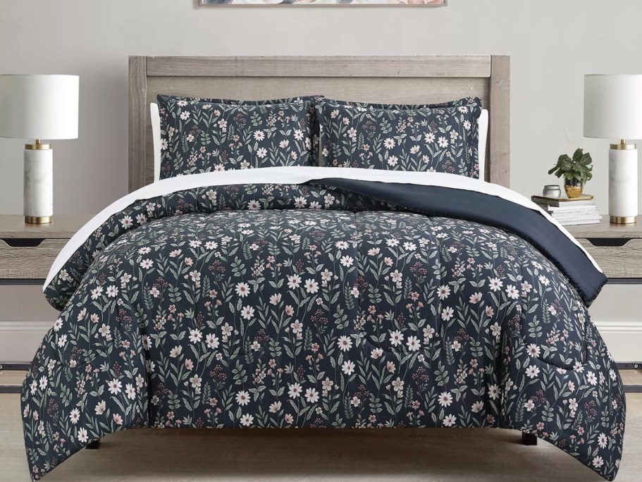 Macy’s Comforter Sets Just $29.99 Shipped in ALL Sizes (Tons of Prints Including Christmas!)