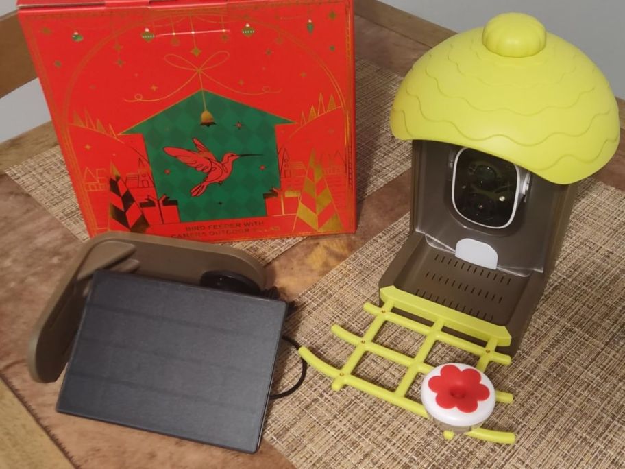 Smart Bird Feeder with Box