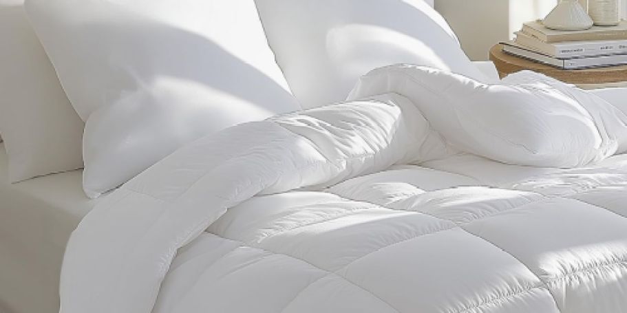 HOT! Bedsure Queen Pillows 2-Pack + Duvet Insert Only $21.99 on Amazon ($107 Value)