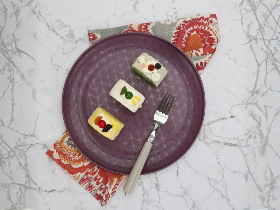 Walmart’s 50¢ Plastic Dishes Available in NEW Colors and Patterns