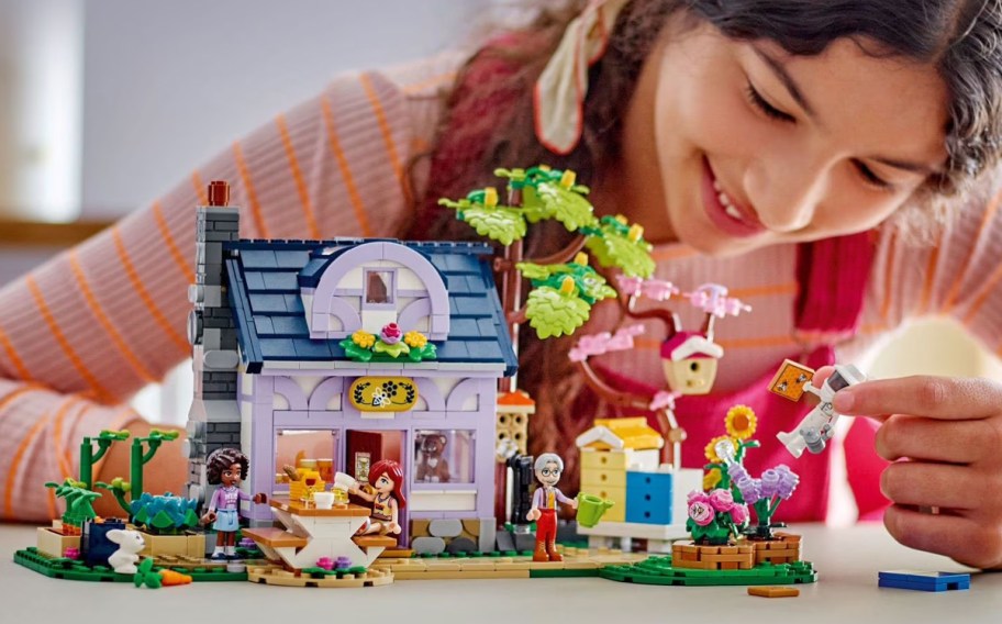 LEGO Friends Beekeepers’ House and Flower Garden Building Set