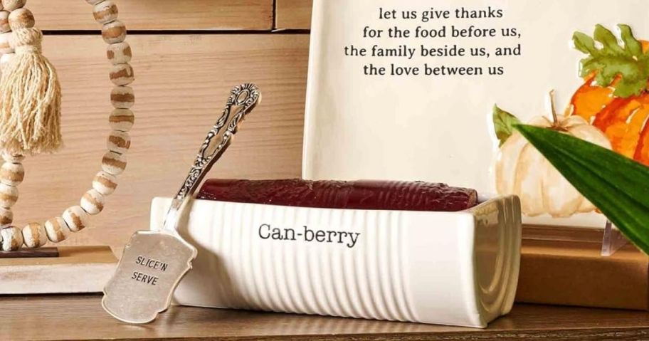 MudPie Can-Berry Sauce Holder and Serving Spoon
