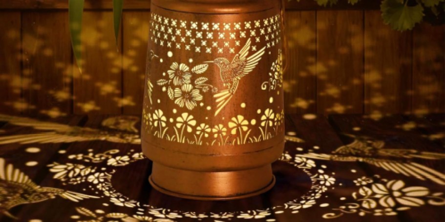 Outdoor Solar Lantern Just $7.49 on Amazon (Reg. $16)