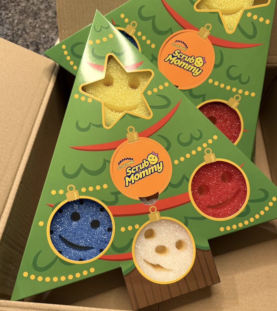 Scrub mommy set in box