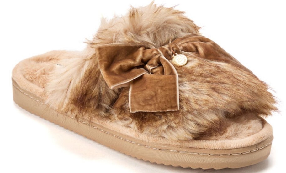 womens fuzzy slipper with bow