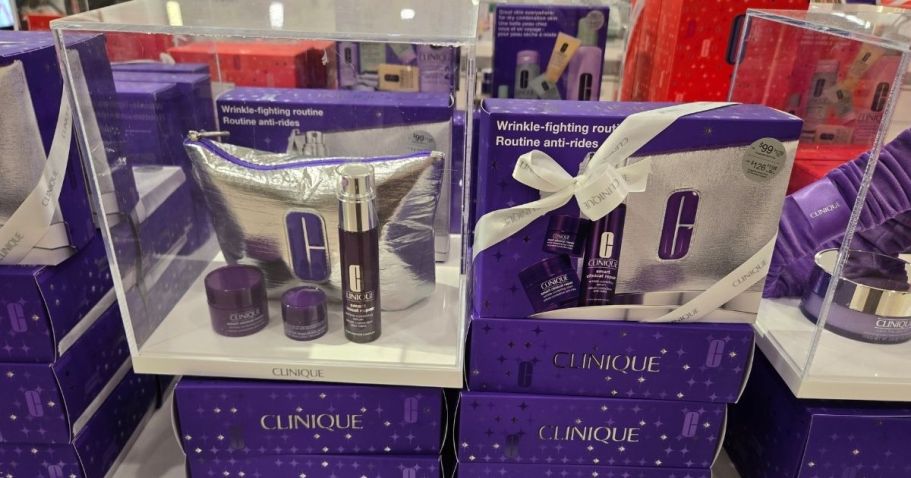 Clinique Wrinkle-Fighting Gift Set Only $49.50 Shipped on Macys.com + FREE Gift ($129 Value)