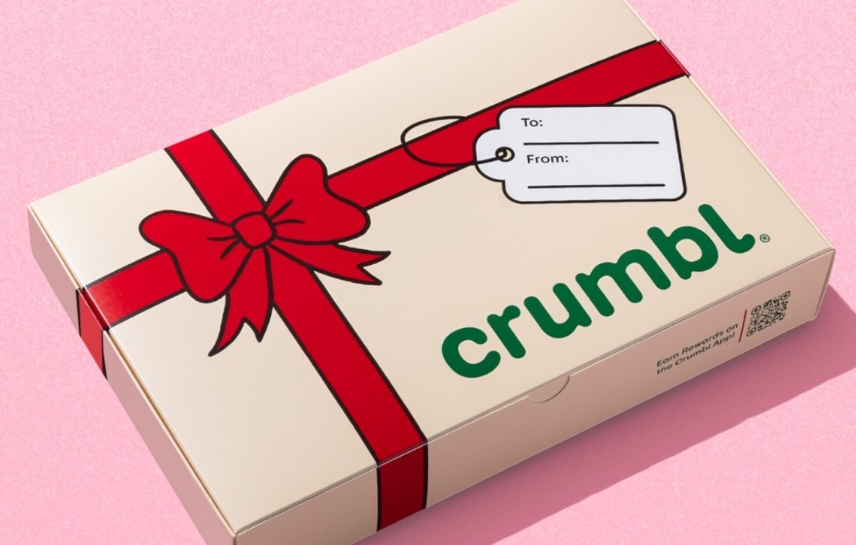 *NEW* Crumbl Cookies Holiday Menu Just Dropped + Rare 20% Off Gift Card ...