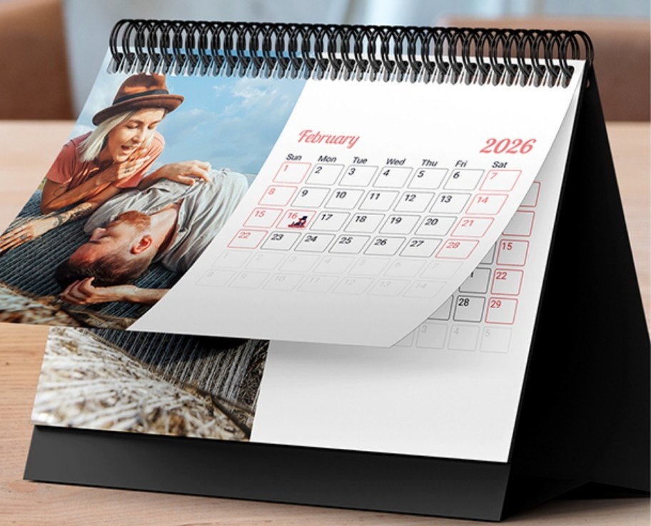 a desk calendar