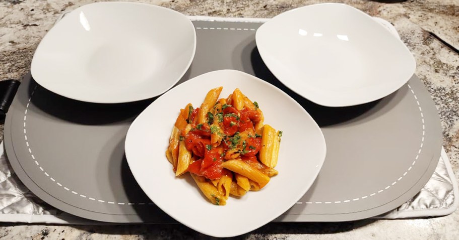 Food Warming Tray Only $16.79 on Amazon (Reg. $36) | Keep Holiday Meals Warm!